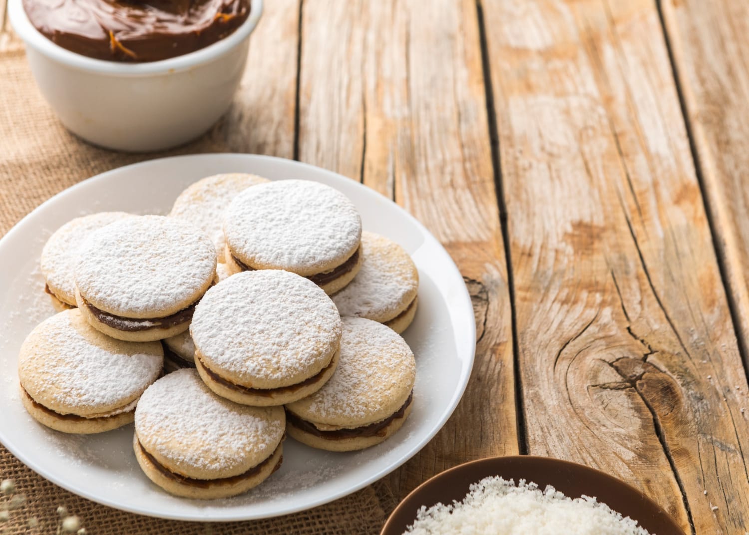 Casadinho: doce tradicional recheado, perfeito para festas ou vender