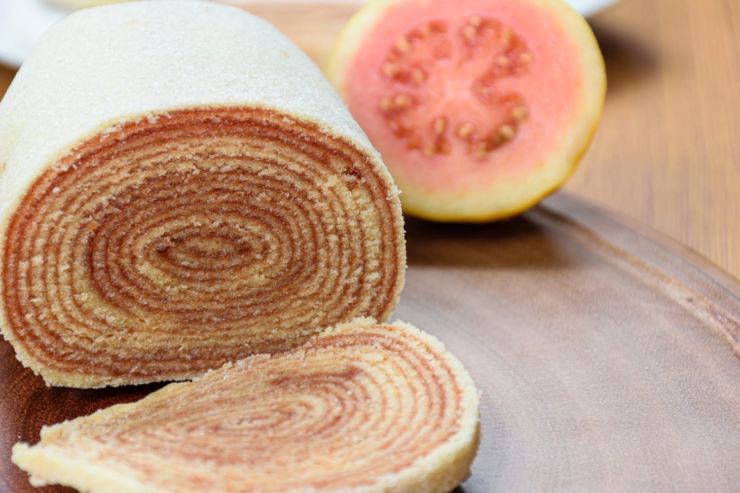 Bolo de Rolo Pernambucano: tradição enrolada com sabor e delicadeza